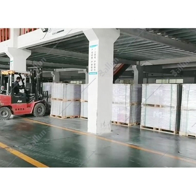 Waterproof Click Lock Interlocking Rigid Core SPC Flooring in Wood Carpet Grain Design