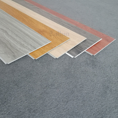 SPC PVC 5mm Plank Flooring with Wood Plank Appearance and ISO9001/CE Certification